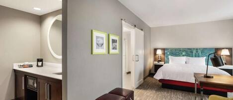 Iron/ironing board, free WiFi, bed sheets, wheelchair access