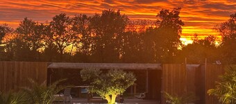 Villa "De L’isle" with Private Pool, Wi-Fi, and Air Conditioning