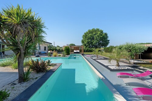 Villa « De L’isle » avec piscine privée, Wi-Fi et climatisation