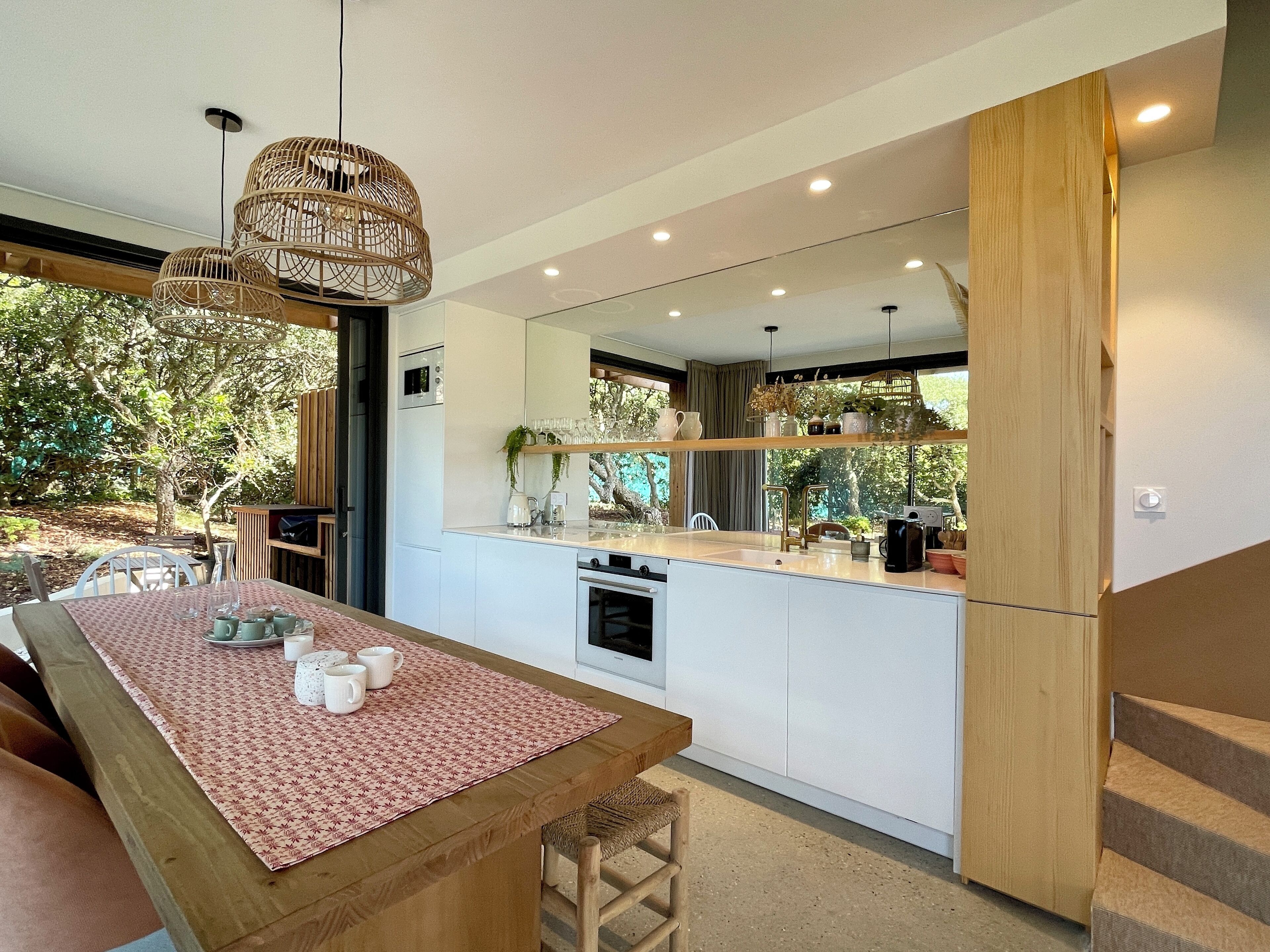 Mikrowelle, Ofen, Herdplatte, Geschirrspüler