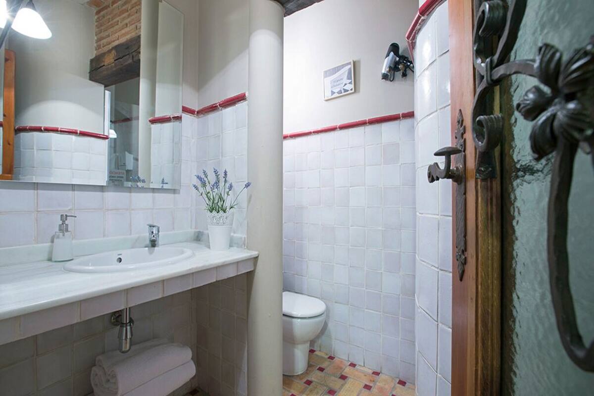 Family Duplex | Bathroom | Towels