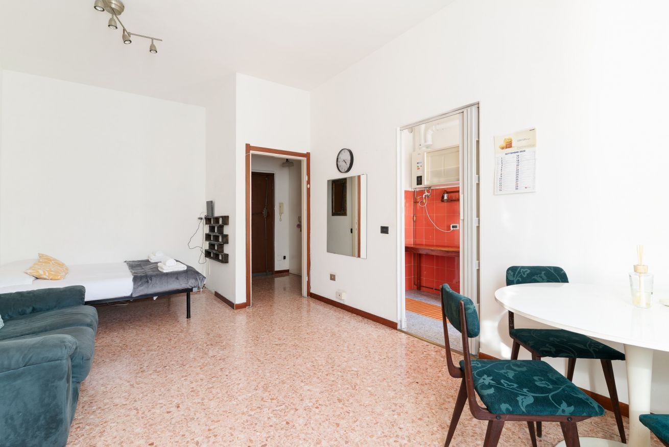 1 Schlafzimmer, Bügeleisen/Bügelbrett