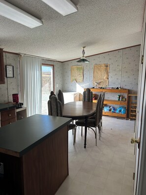 تناول الطعام