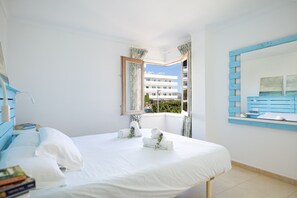 2 bedrooms, iron/ironing board, free WiFi, bed sheets - Apartamento Reganyol by Rentallorca (Alcúdia)