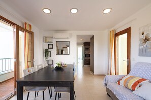 Dining - Apartamento Reganyol by Rentallorca (Alcúdia)
