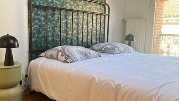 Chambre Quadruple, vue jardin | Wi-Fi gratuit