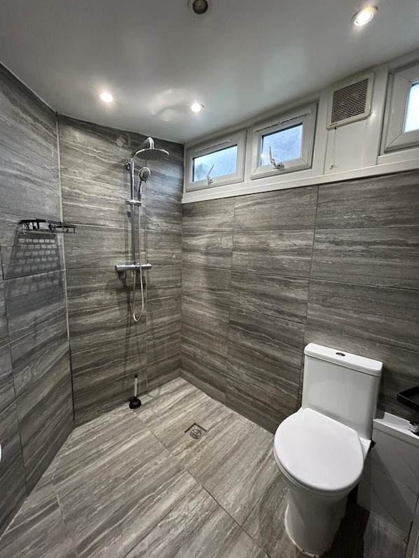 Towels, soap, toilet paper