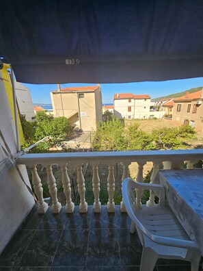 Property grounds - Antica Private Apartment Komiza (Komiza)
