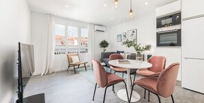 Interior - Moratin V - One Bedroom Apartment, Sleeps 2 (Madrid)