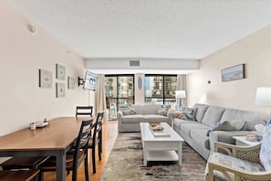 TV - Braemar Towers 212 (Ocean City)
