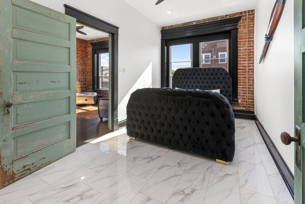 Interior - Downtown Okmulgee Aviator Apartment (Okmulgee)