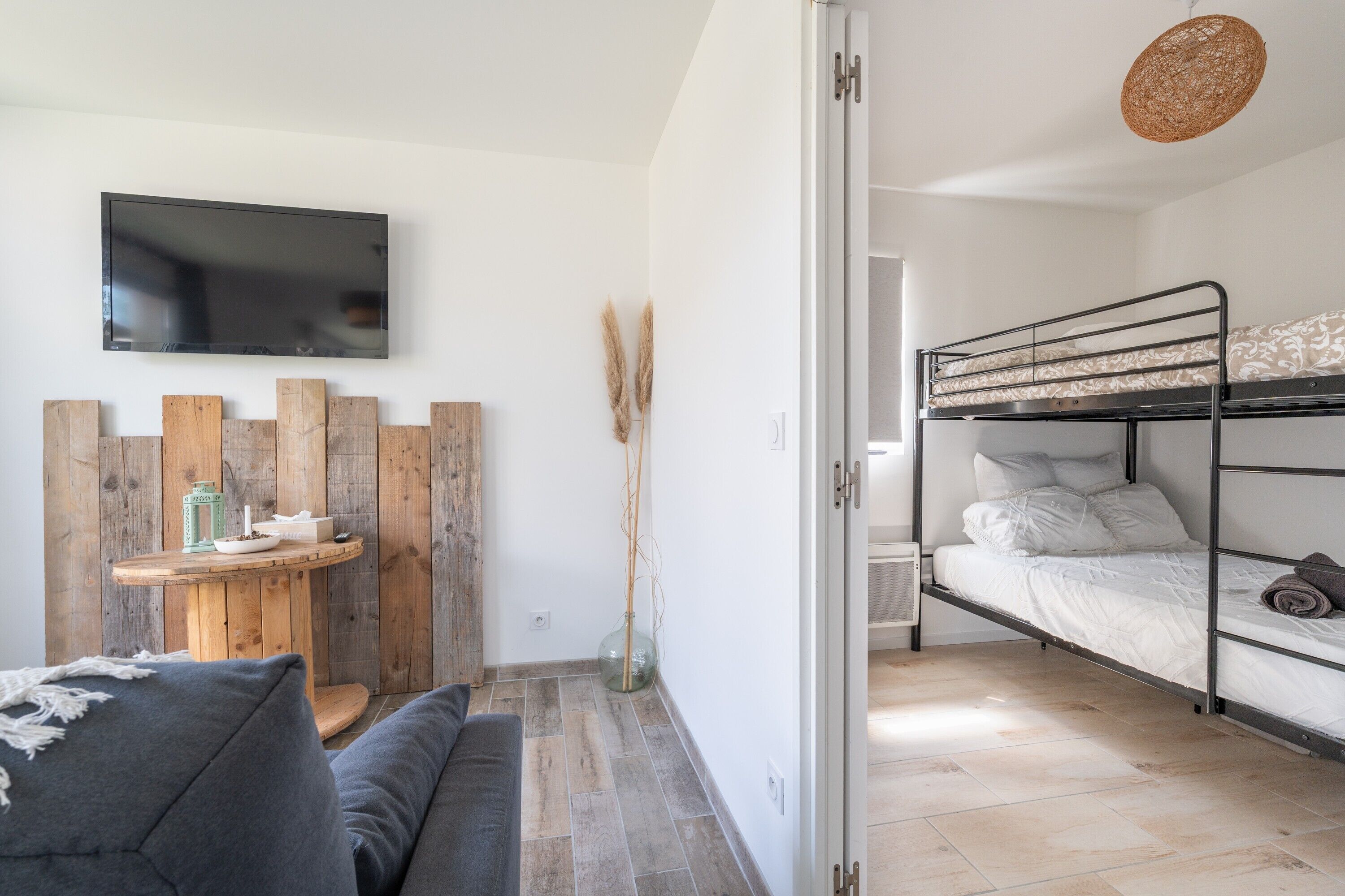 3 Schlafzimmer, Bügeleisen/Bügelbrett, WLAN, Bettwäsche