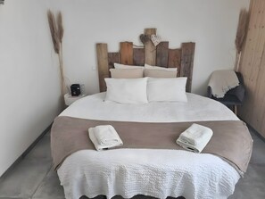 Room - Gite le cocon de lily – Spacious Retreat in the Bordeaux Vineyards (Saint-Savin)