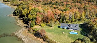 Cove House with Private Pool, Ocean Views, Family Retreat