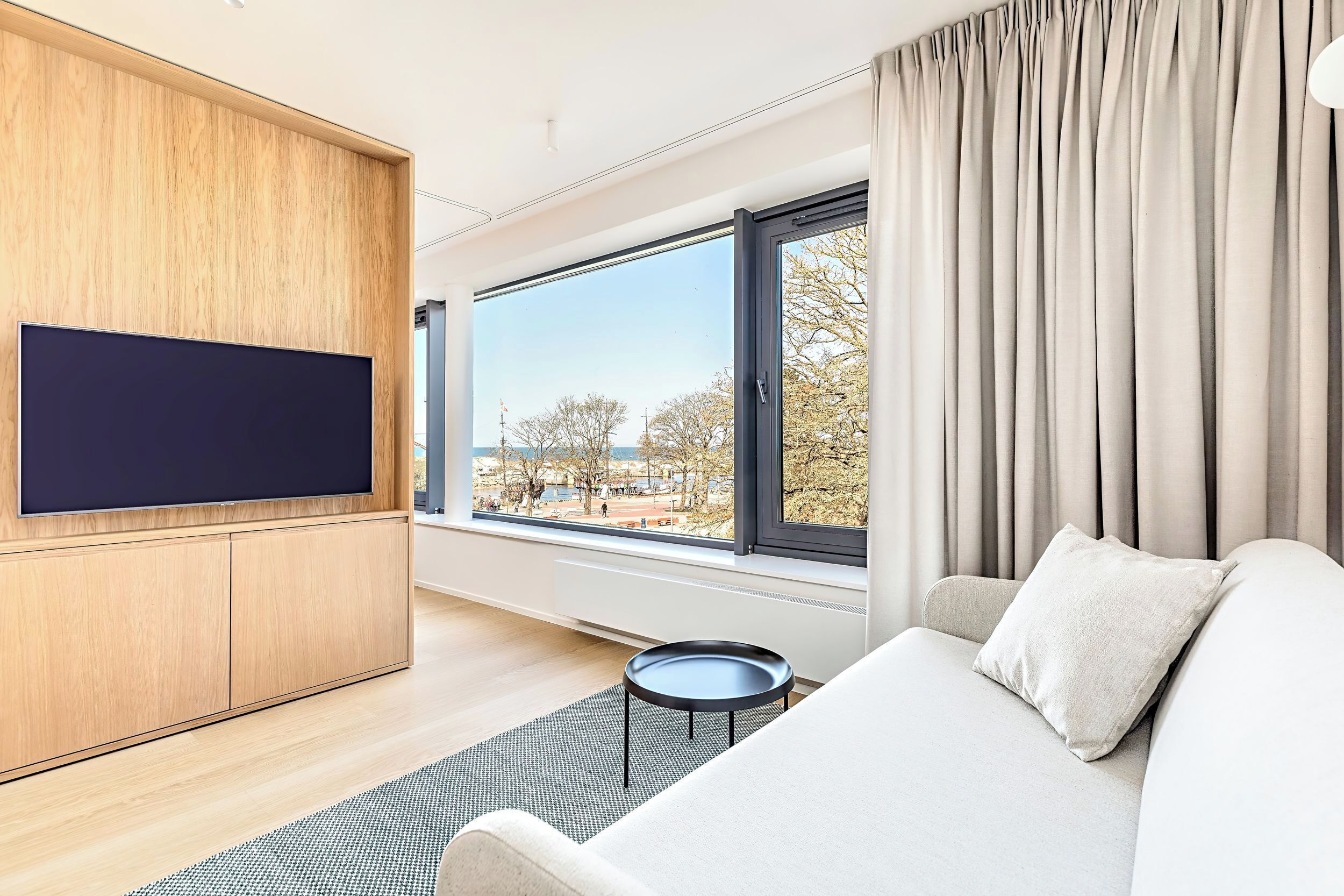 Televisión de pantalla plana 