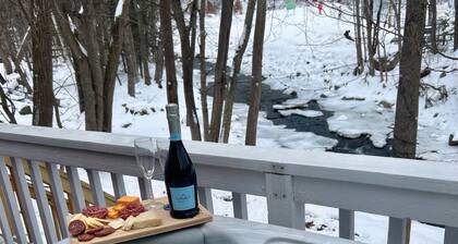 Brookside Retreat mins to mountain & walk to town