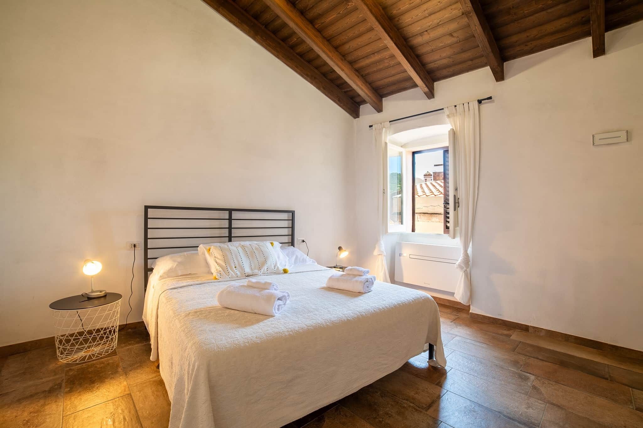 1 camera, Wi-Fi, lenzuola
