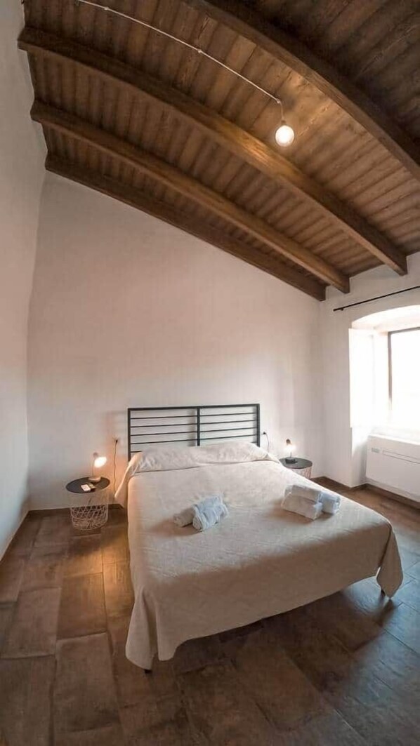 WiFi, bed sheets - Sardinian Gallery Janna (Bosa)