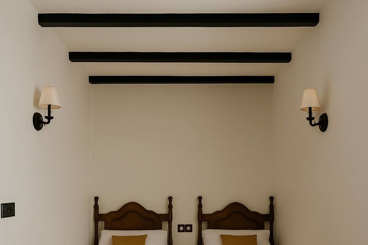 Desk, laptop workspace, free WiFi