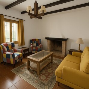 مكتب ومساحة عمل للكمبيوتر المحمول وواي فاي مجانًا