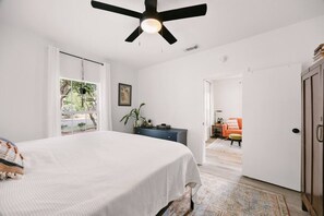 2 chambres, fer et planche à repasser, Wi-Fi gratuit