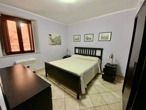 2 bedrooms, WiFi - Sardinian Gallery Prenda 15 (Bosa)