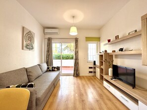 TV - VILAMOURA DOWNTOWN WITH POOL  by HOMING (Vilamoura)