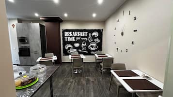 Petit déjeuner buffet compris tous les jours