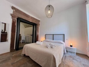 1 bedroom, WiFi - Sardinian Gallery S'Intrada (Bosa)