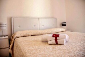 Fer et planche à repasser, Wi-Fi, draps fournis