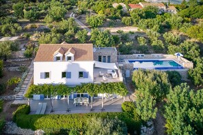 Exterior - Villa Frajga - Five Bedroom Villa, Sleeps 10 (Sudurad)