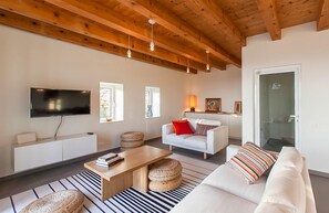 Living area - Villa Frajga - Five Bedroom Villa, Sleeps 10 (Sudurad)