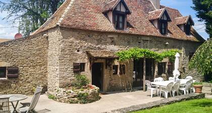 Le Rosseau Cottage - Five Bedroom Villa, Sleeps 10