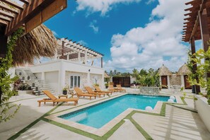 Pool - EVA Boutique Resort & SPA - The Cave (Savaneta)