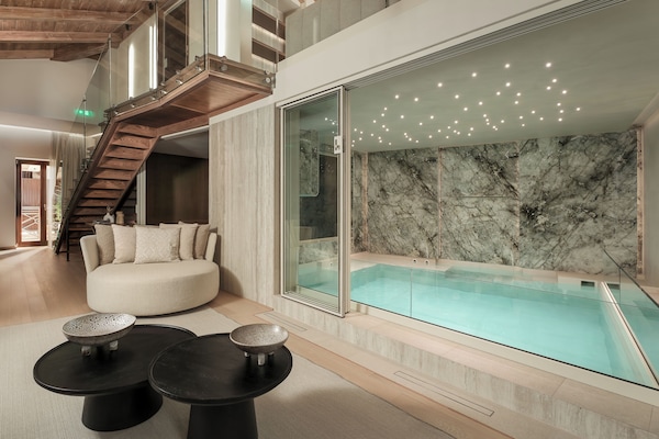 Masajes con piedras calientes, masajes de tejido profundo