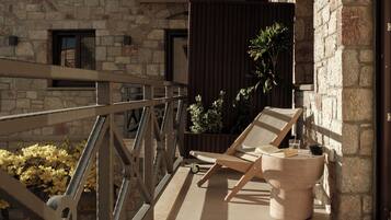 Suite de lujo, vista a la montaña | Terraza o patio