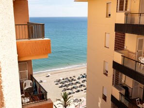 Apartment | Balcony - Charming Beachfront Apartment in Fuengirola (Fuengirola)