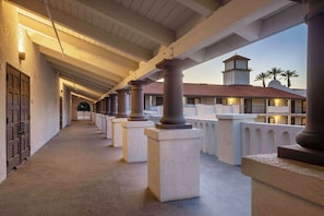 Property grounds - 2 Units |Spacious Two-Room Suite w/ Outdoor Pool & Hot Tub. Free Breakfast! (Palm Desert)