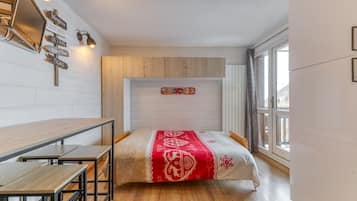 Fer et planche Ă repasser