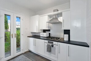 Microwave, oven, toaster