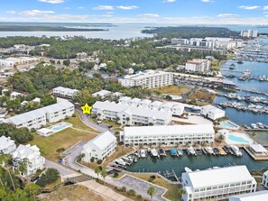 Exterior - Waterfront Beautiful 3BR End-Unit in Walker Key— Balcony, Pools, and Boat slip (Orange Beach)
