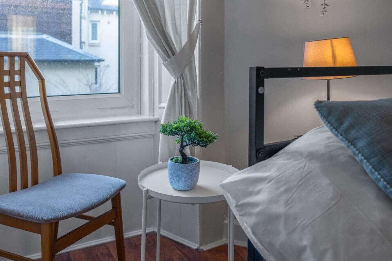 3 Schlafzimmer, Schreibtisch, Bügeleisen/Bügelbrett, WLAN