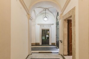 Majoituspaikan sisäänkäynti