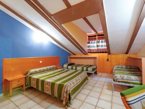 Classic Quadruple Room | Wheelchair access