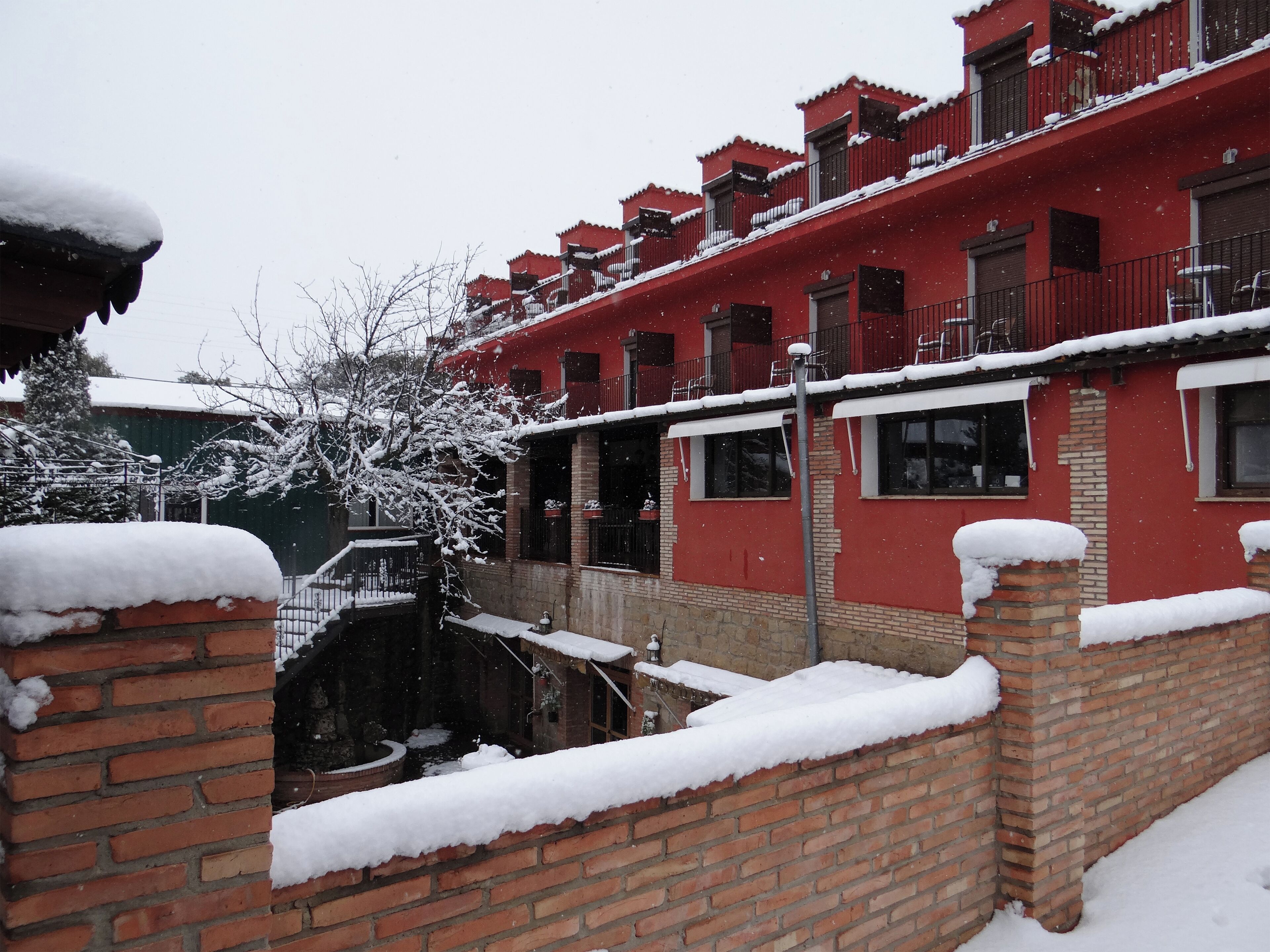 واجهة المنشأة