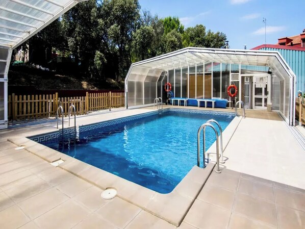 Pool - Hotel La Rueda 3000 (Mora de Rubielos)