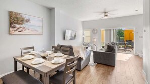 Smart TV - Lakefront Terra Verde Retreat Near Disney (Kissimmee)