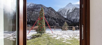Apartment „L'Achillea“ mit Seeblick und WLAN