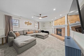 Fernseher, Videospiele, Arbeitsbereiche