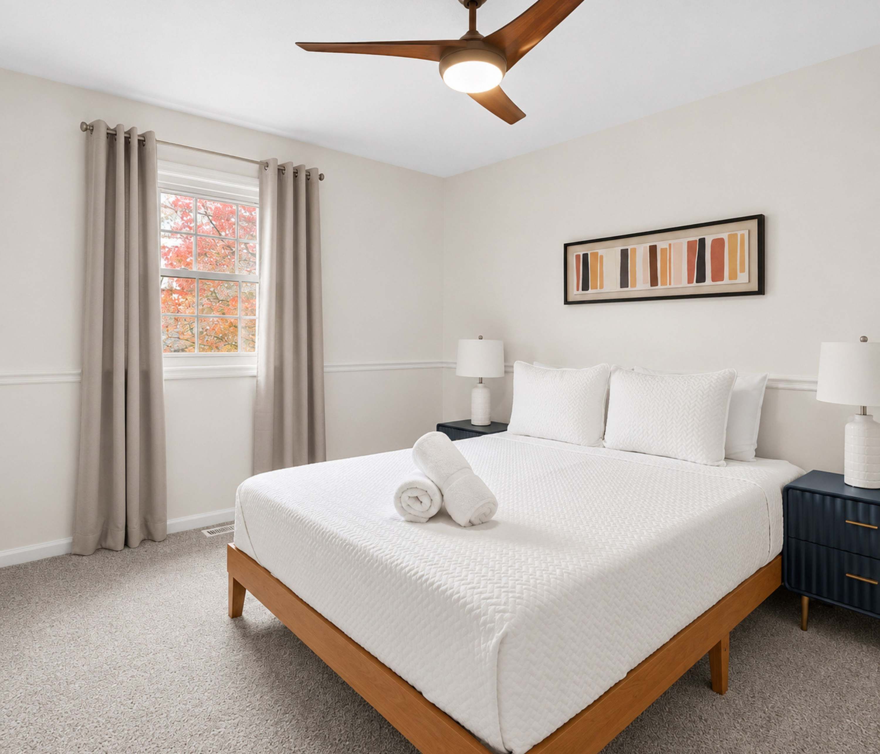 5 bedrooms, desk, iron/ironing board, WiFi